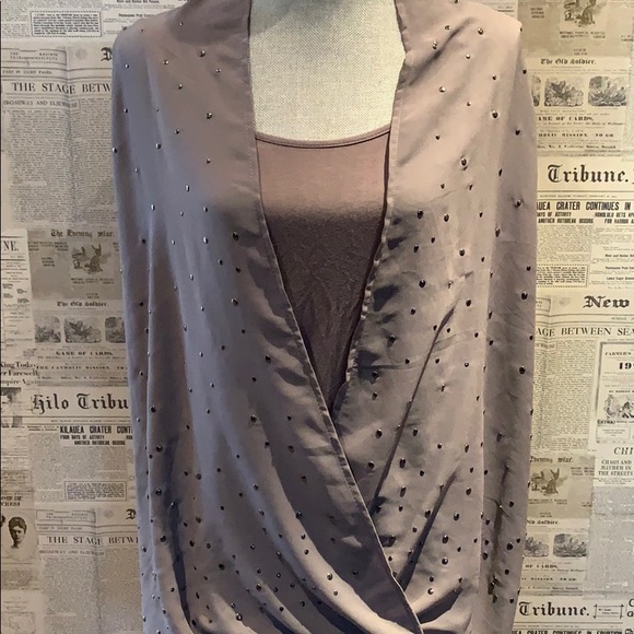 Cross Front Shirt - Picture 2 of 4